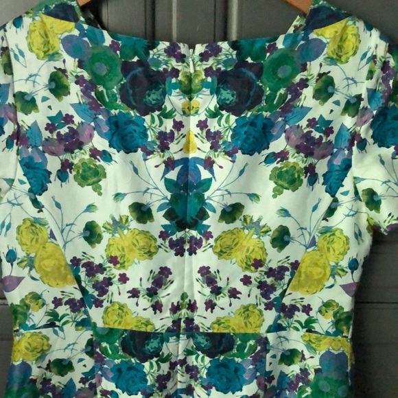 Talbots floral dress 8p - Picture 2 of 4